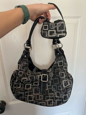 ❌SOLD❌ Nine West Black Geometric Pattern Hobo Bag with Coin Pouch